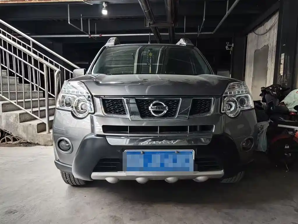 Nissan X-Trail 2013 — фото 2
