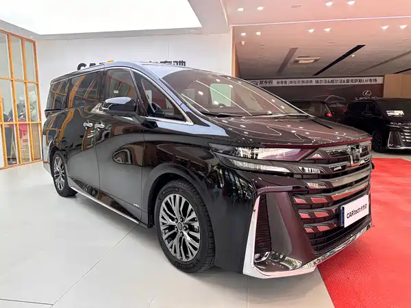 Toyota Vellfire 2023