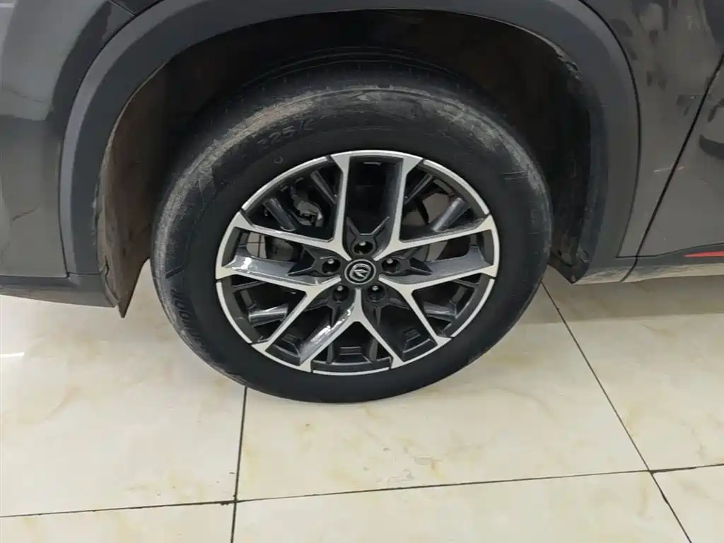 Changan CS75 PLUS 2022 — фото 23