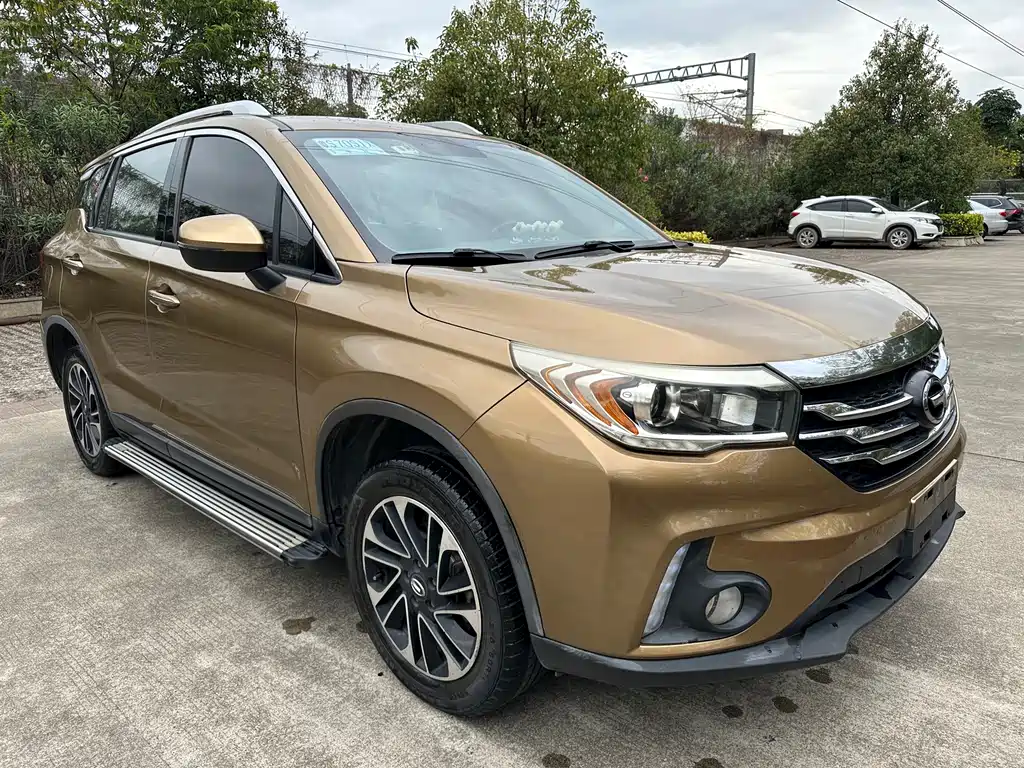 GAC Motor Trumpchi GS4 2017 — фото 4