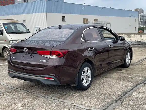 Kia Forte 2018