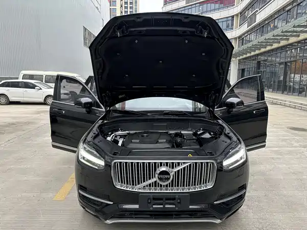 Volvo XC90 2017