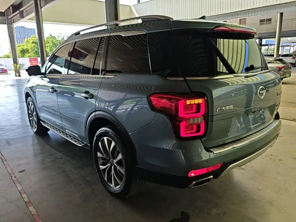 GAC Trumpchi GS8 2018 — фото 5