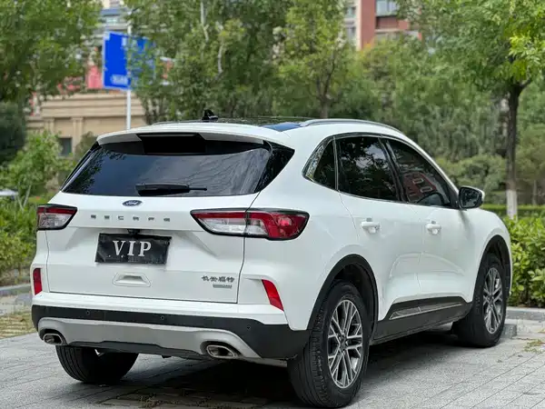 Ford Edge 2022
