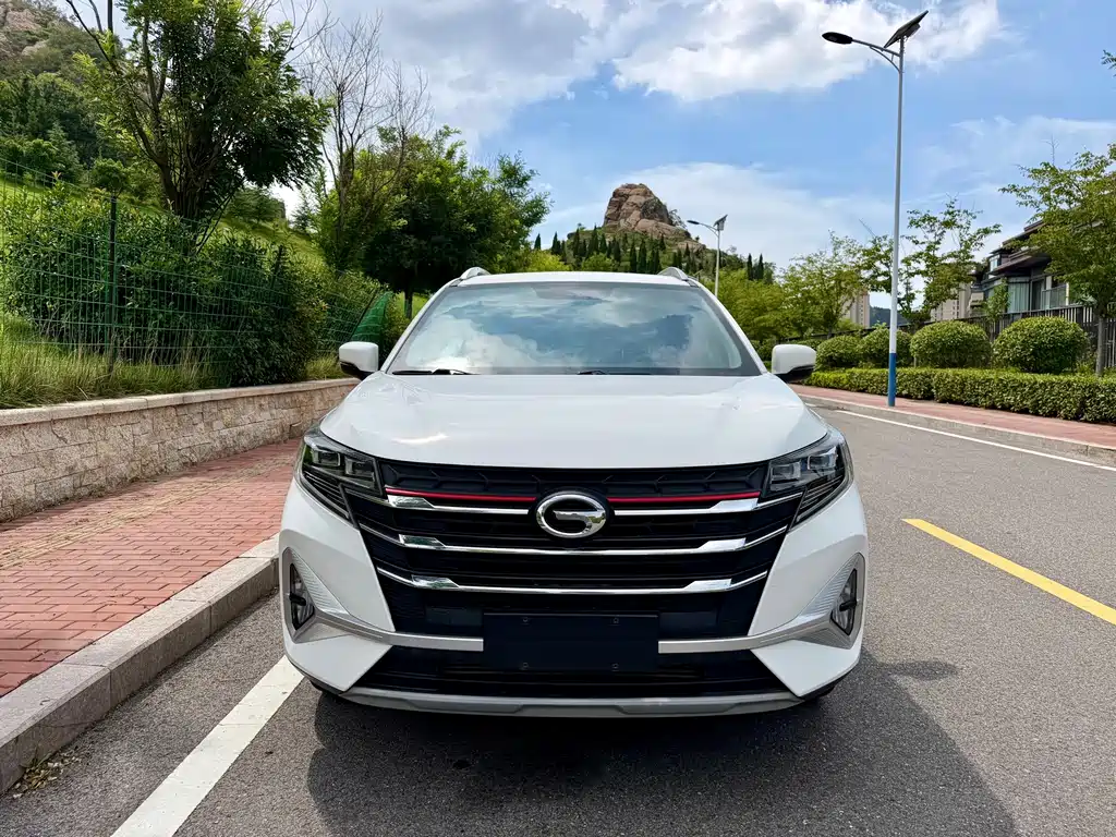 GAC Trumpchi GS3 2023 — фото 2