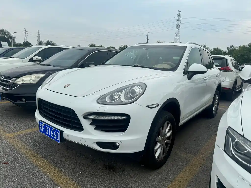 Porsche Cayenne 2013 — фото 1