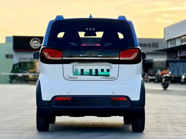 Baojun E100 2019