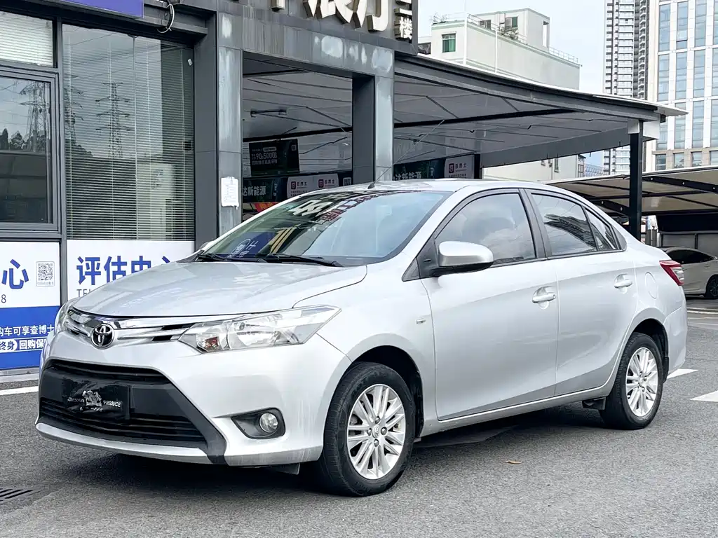 Toyota Vios 2014 — фото 11