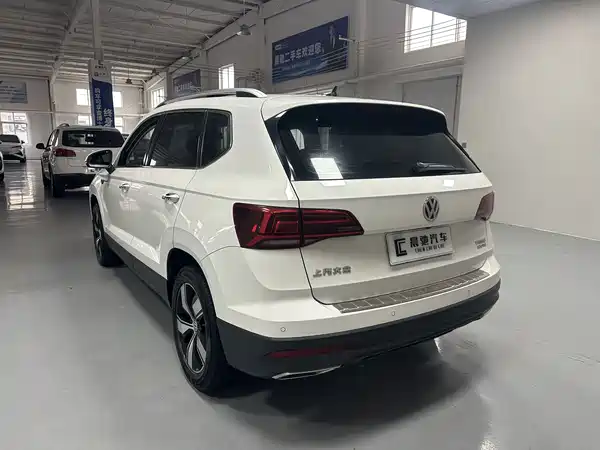 Volkswagen Tharu 2020