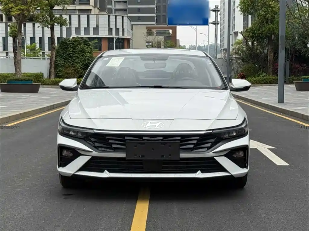Hyundai Elantra 2026 — фото 16