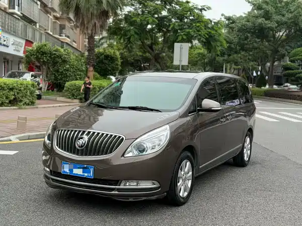 Buick GL8 2016