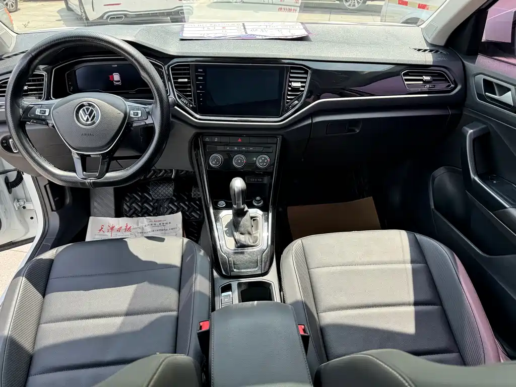 Volkswagen T-Roc 2021