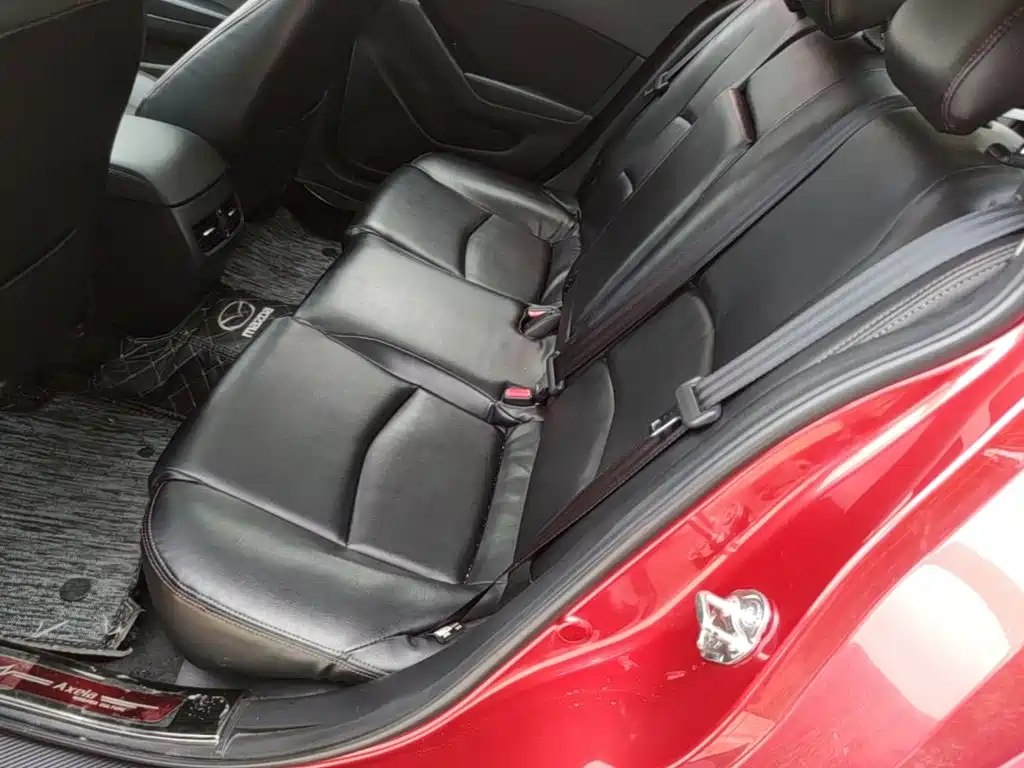 Mazda 3 Angkesela 2017 — фото 17