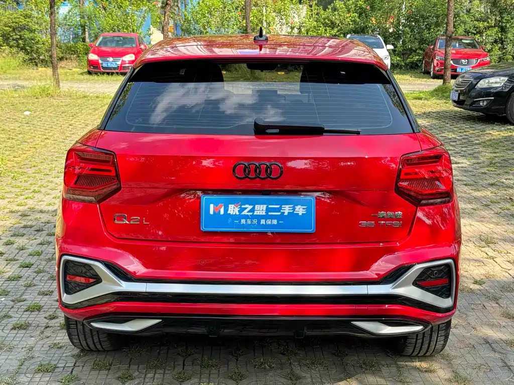 Audi Q2L 2022 — фото 5