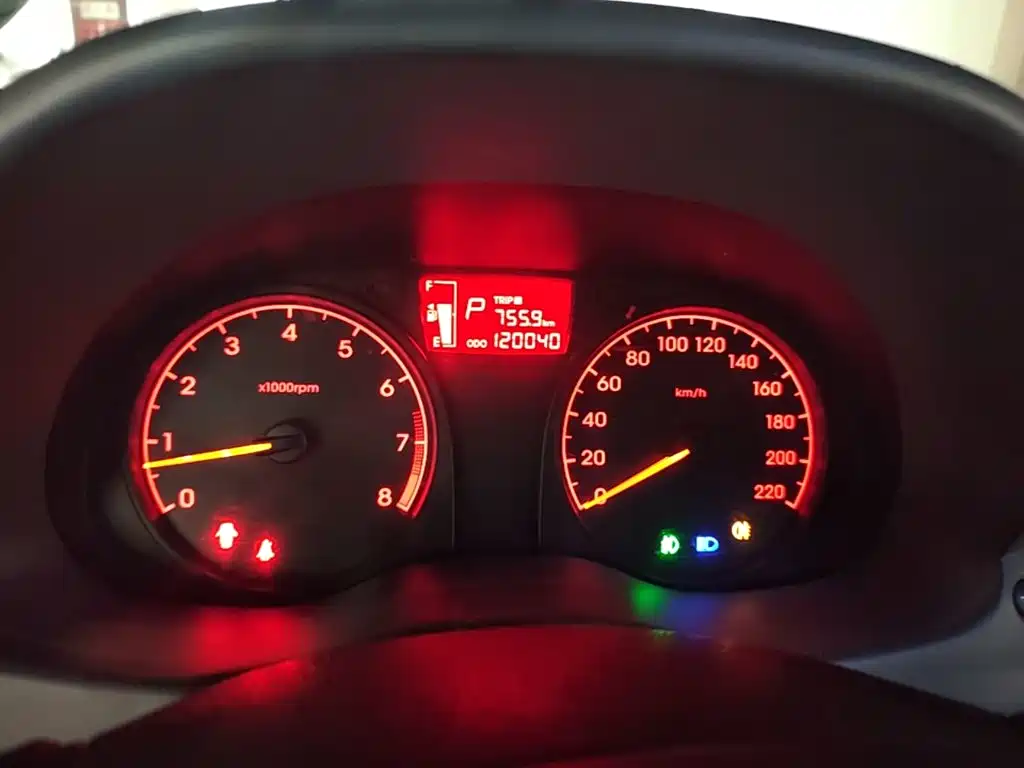 Hyundai Accent 2015 — фото 12