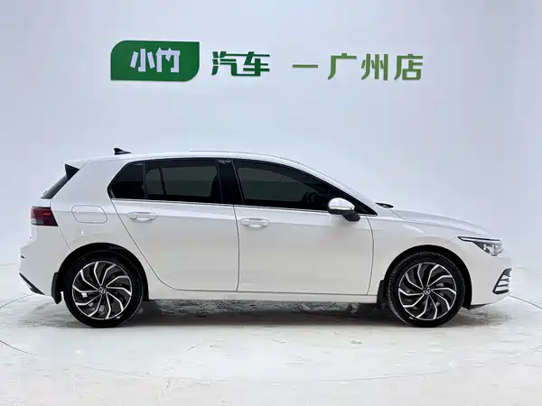Volkswagen Golf 2023