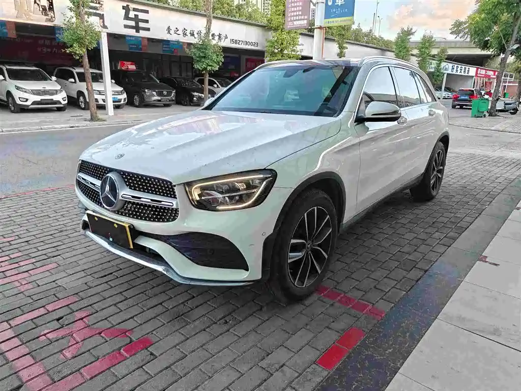 Mercedes-Benz GLC 2020 — фото 1