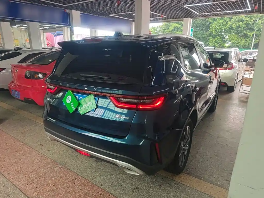 Geely Vision X6 2022