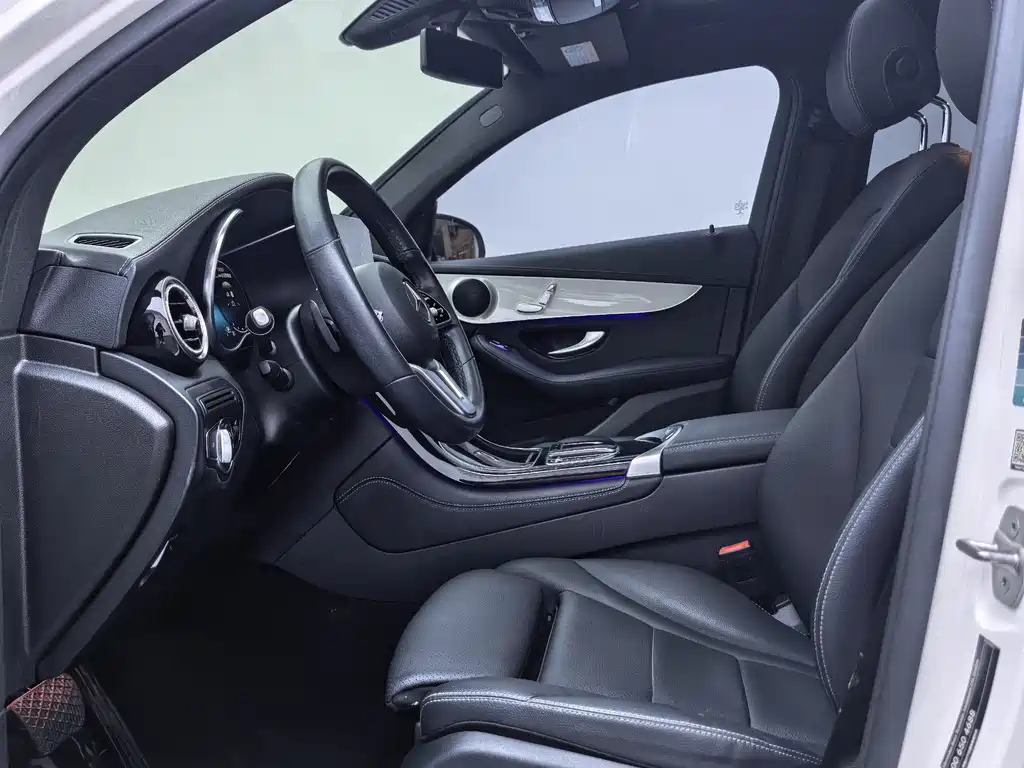 Mercedes-Benz GLC Coupe 2020 — фото 9