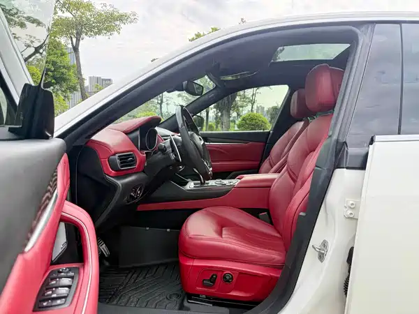Maserati Levante 2019