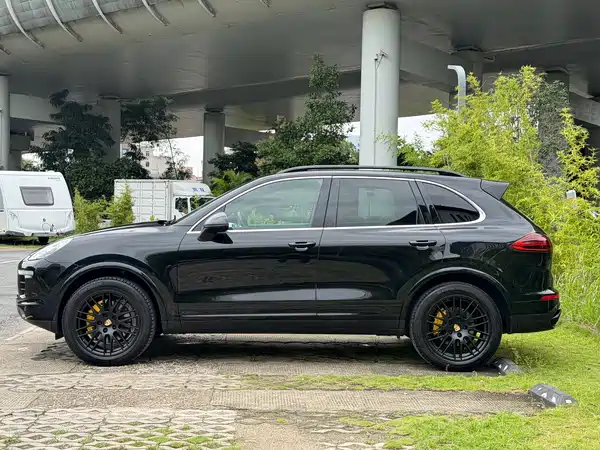 Porsche Cayenne 2017