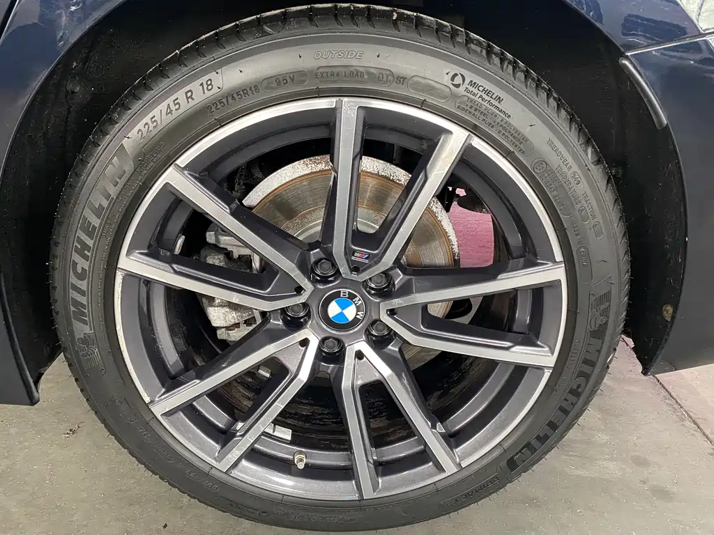 BMW 3 Series 2020 — фото 17