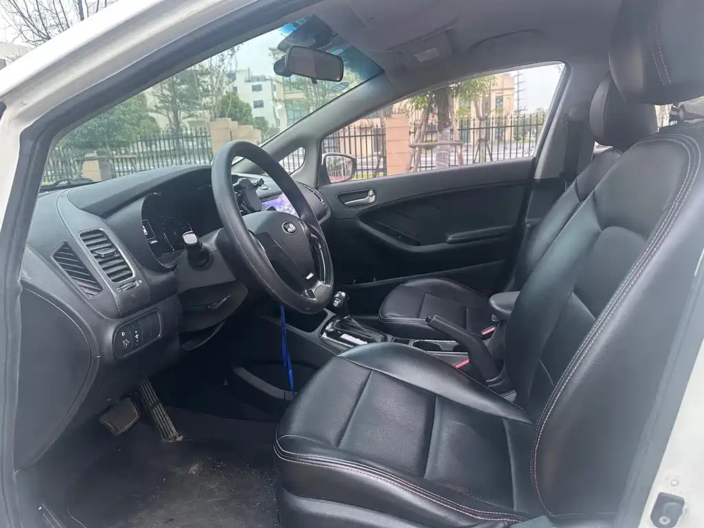 Kia K3 2017