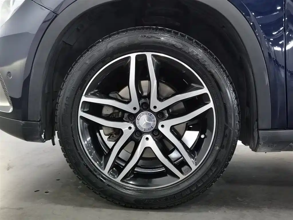 Mercedes-Benz GLA 2015 — фото 17