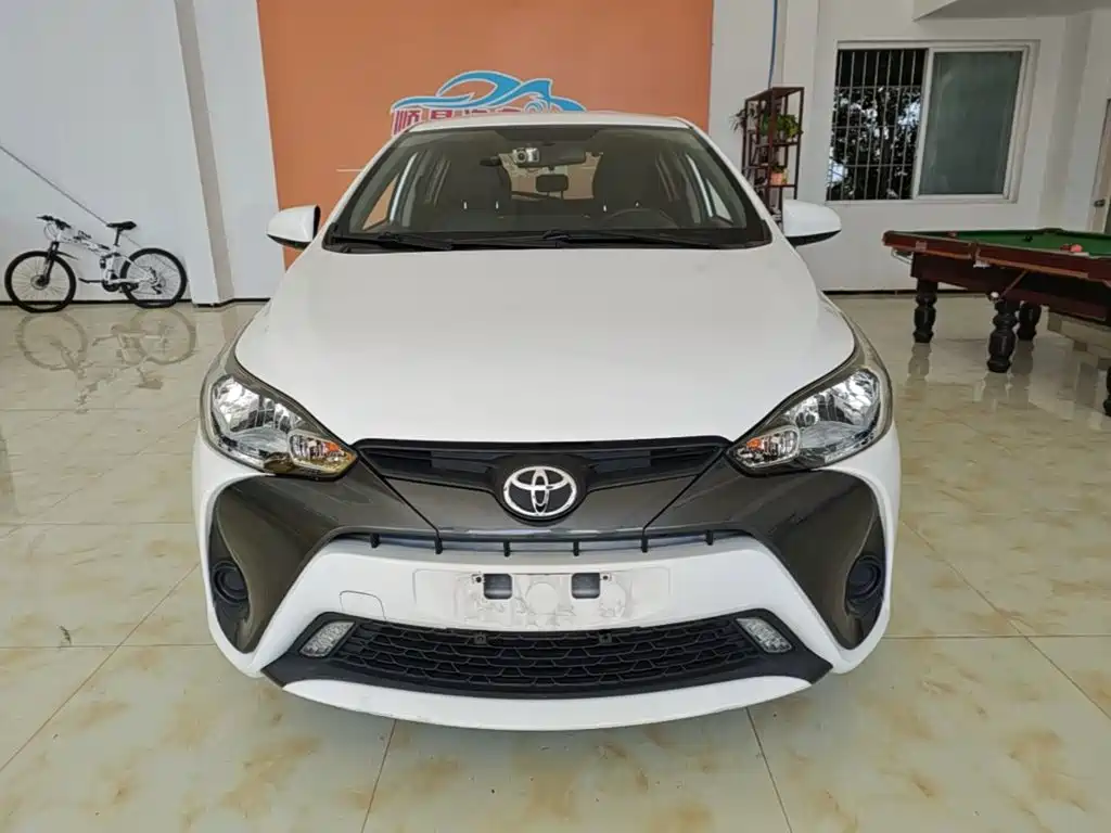 Toyota Yaris L 2017