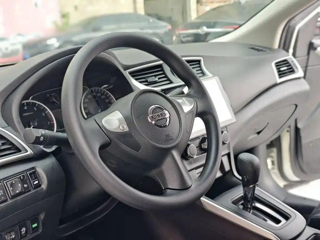 Nissan Sylphy 2022 — фото 11
