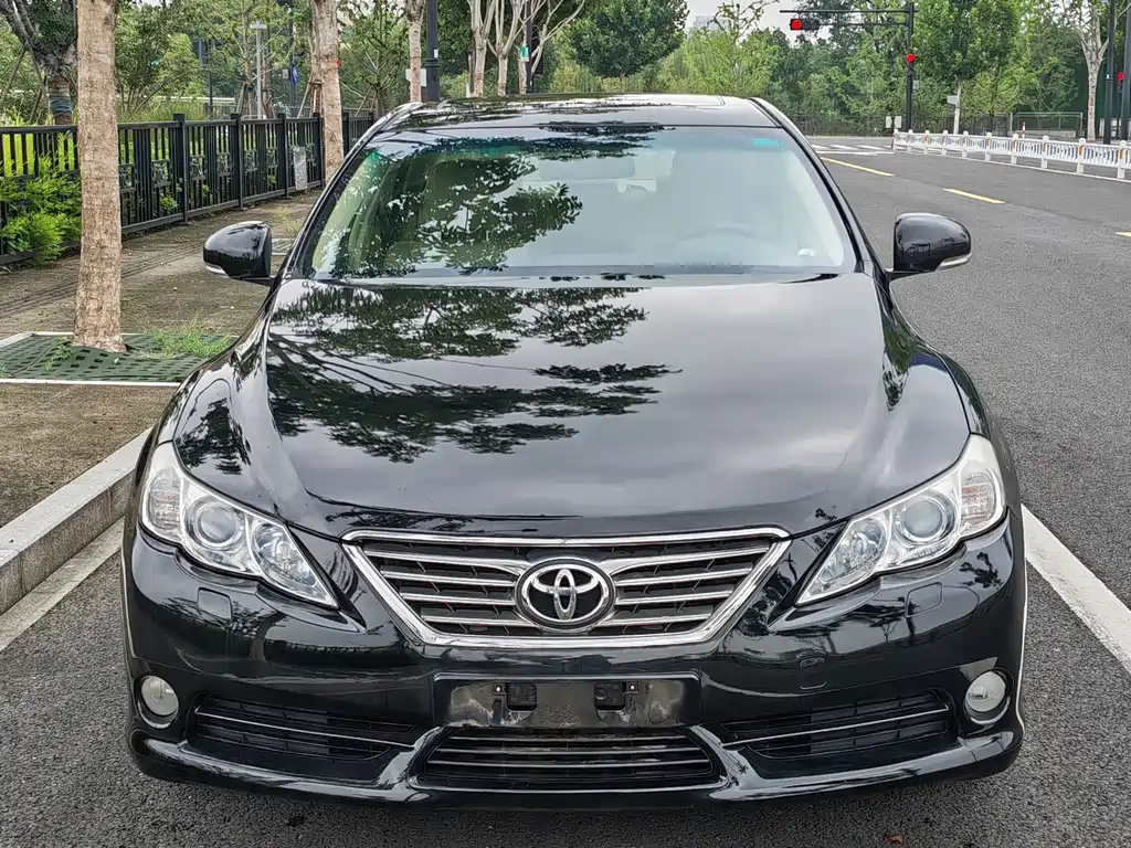 Toyota Camry 2009 — фото 1