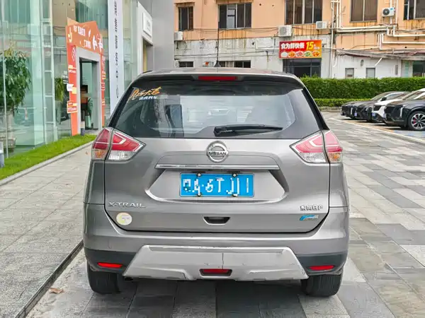 Nissan X-Trail 2014