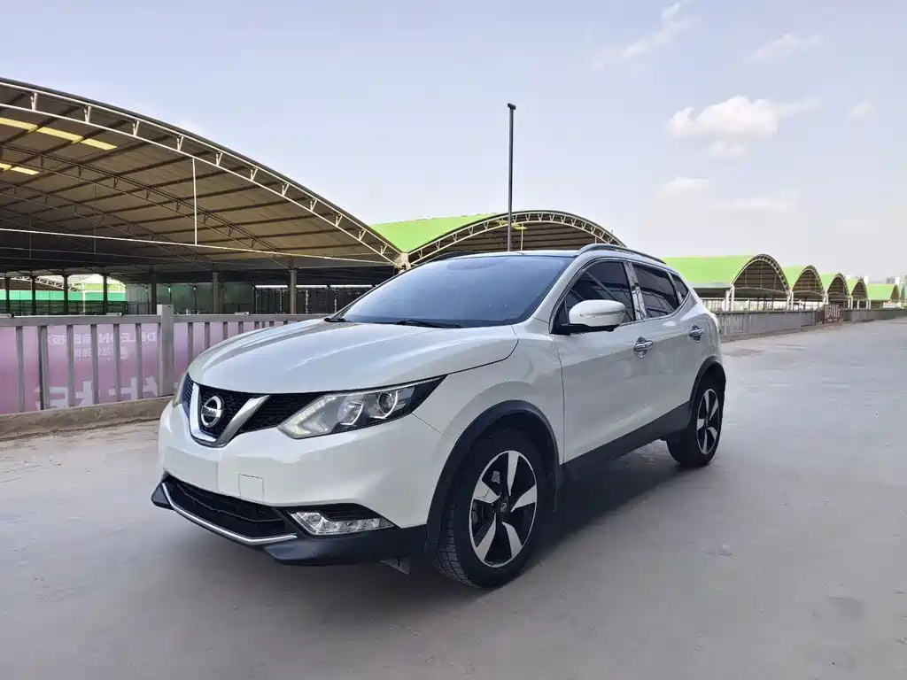Nissan Qashqai 2017 — фото 1