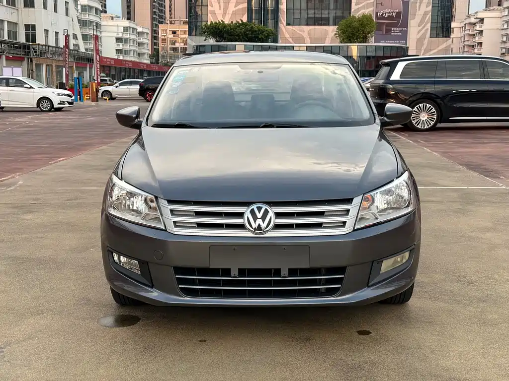 Volkswagen Santana 2013