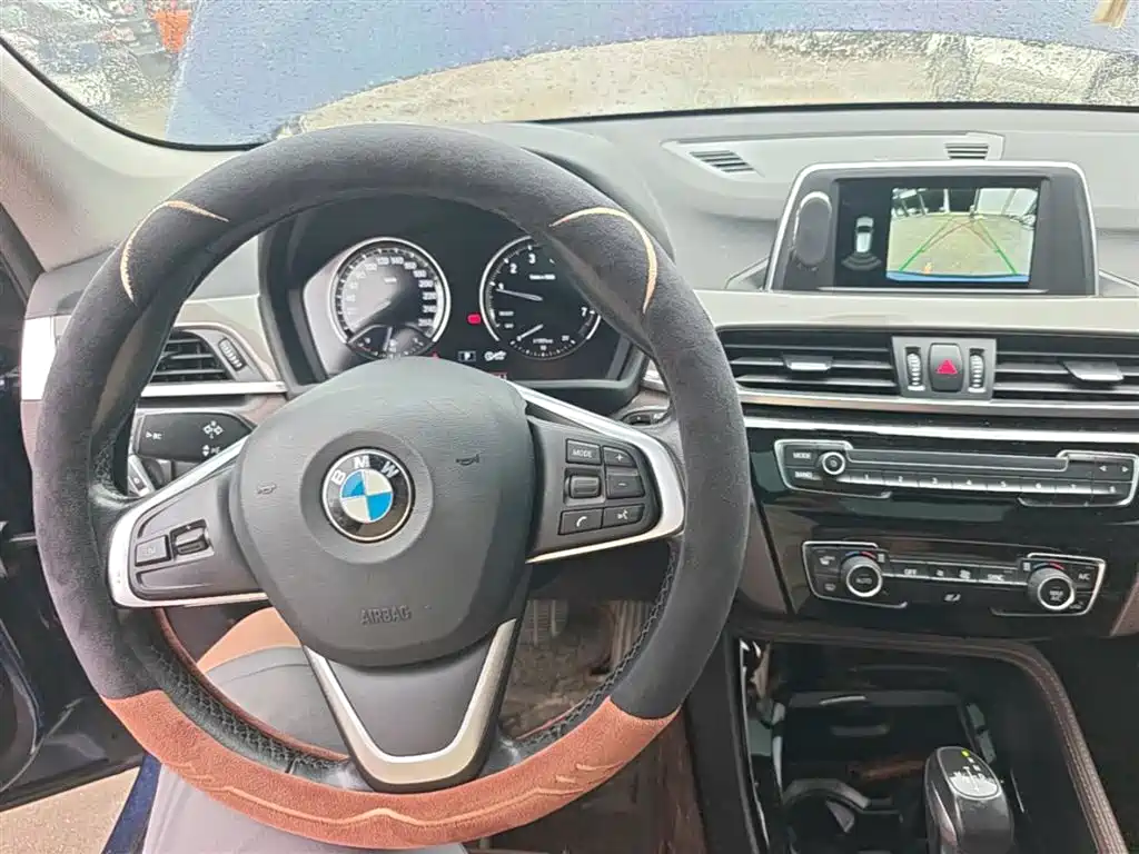 BMW X1 2018 — фото 10