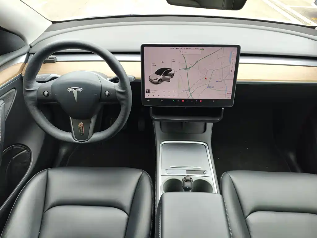 Tesla Model Y 2021 — фото 7