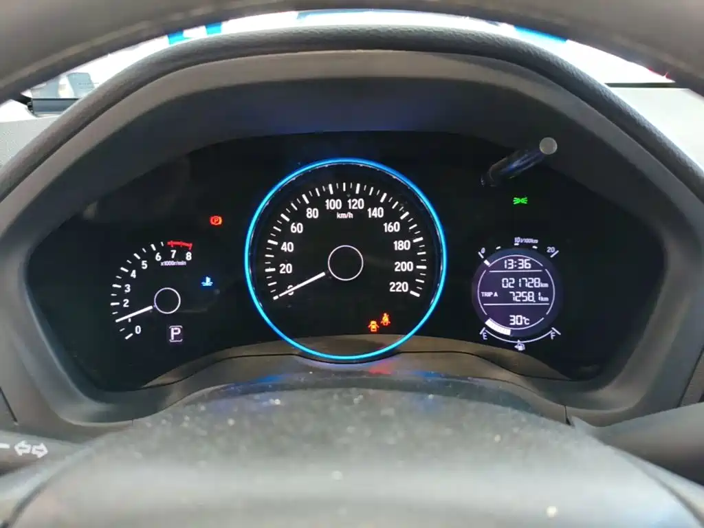 Honda Vezel 2021 — фото 16
