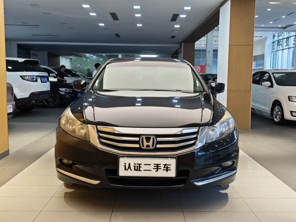 Honda Accord 2013 — фото 3