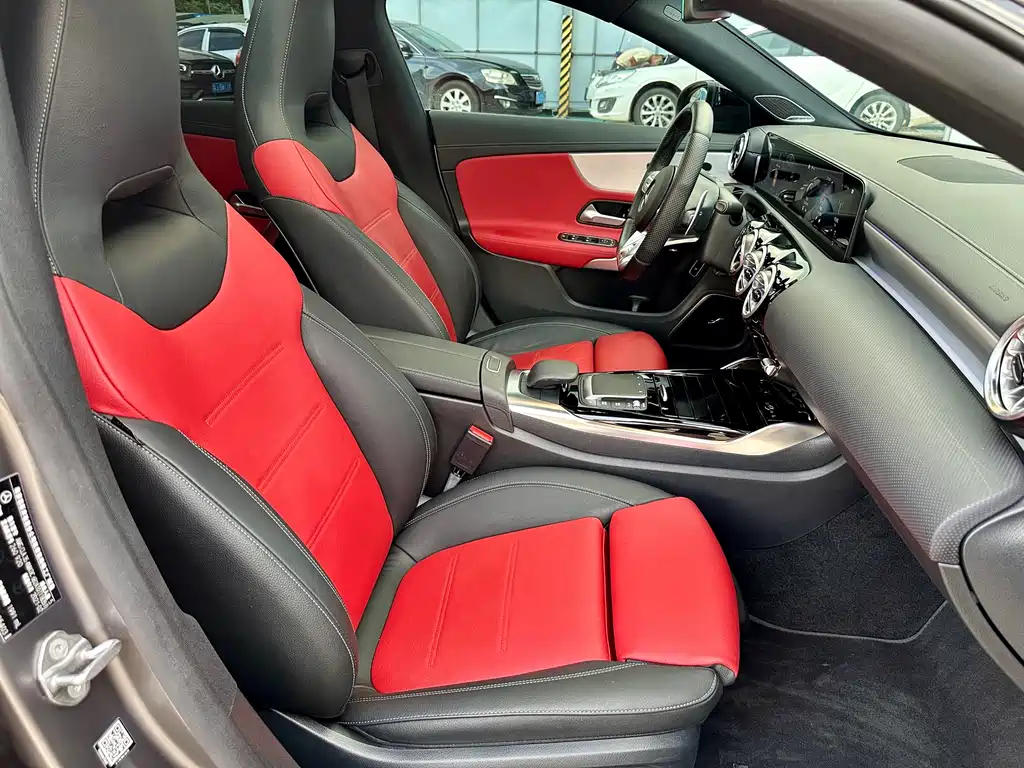 Mercedes-Benz CLA AMG 2021 — фото 12