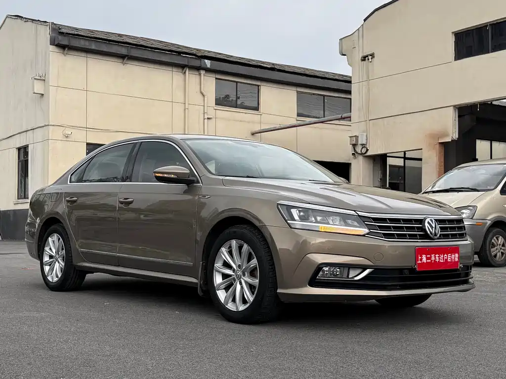 Volkswagen Passat 2018 — фото 3