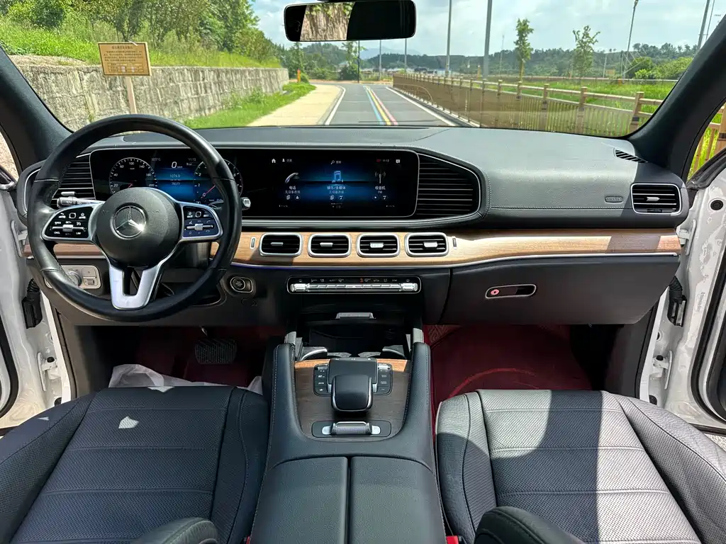 Mercedes-Benz GLS 2022 — фото 11