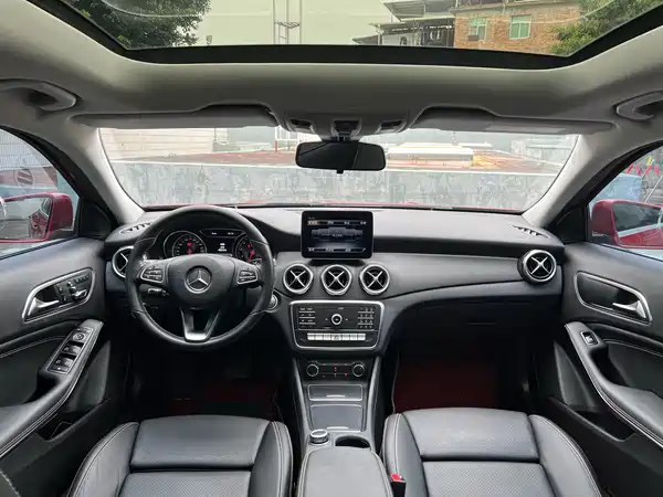 Mercedes-Benz GLA 2018