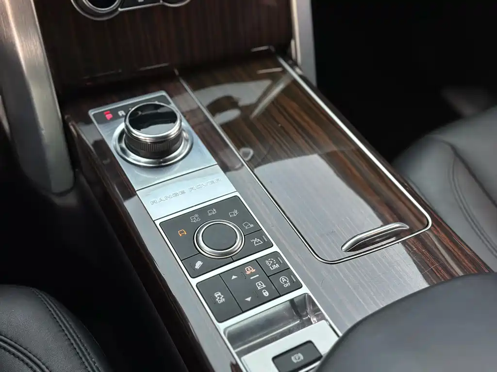 Land Rover Range Rover 2017 — фото 15