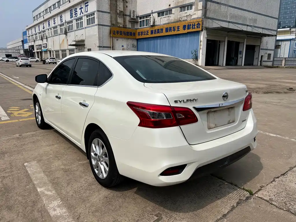 Nissan Sylphy 2023 — фото 12
