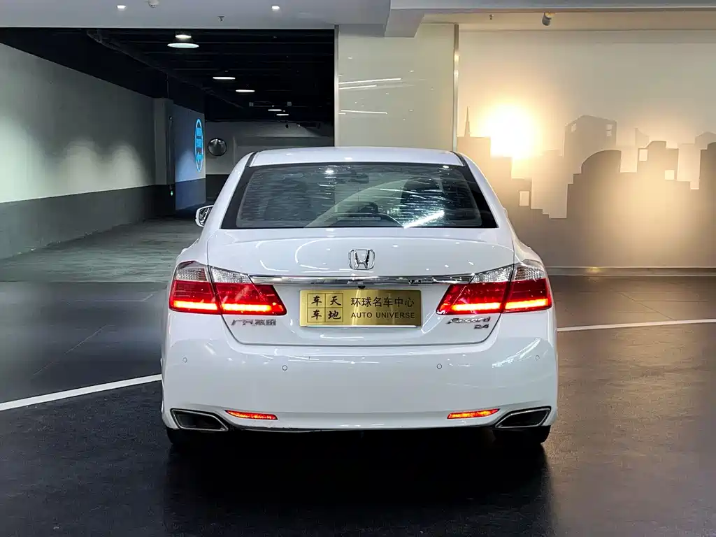 Honda Accord 2014 — фото 4