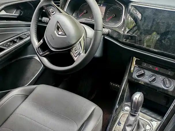 Jetta VS5 2022