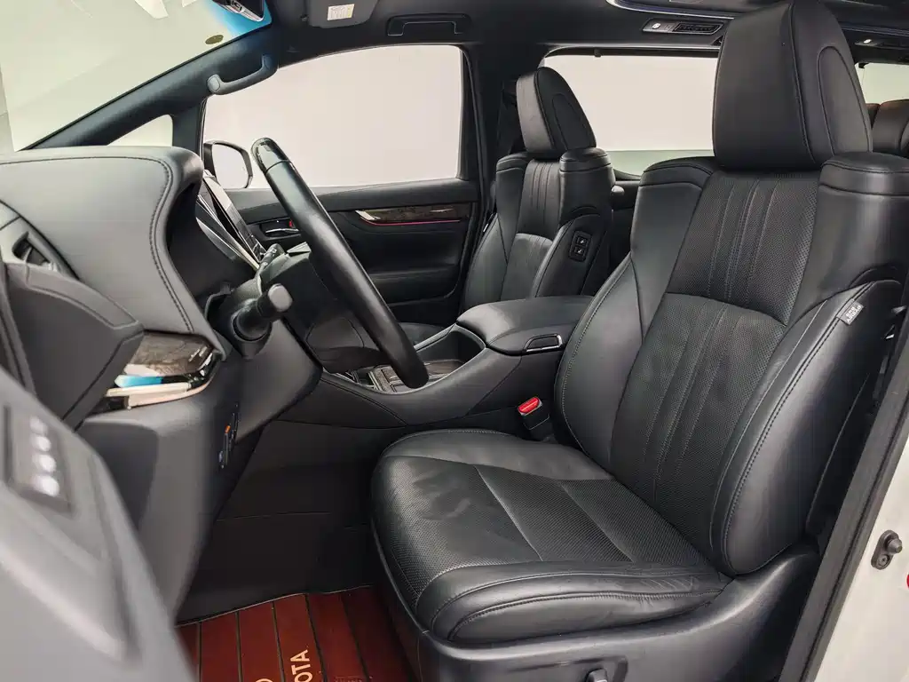 Toyota Alphard 2018 — фото 6
