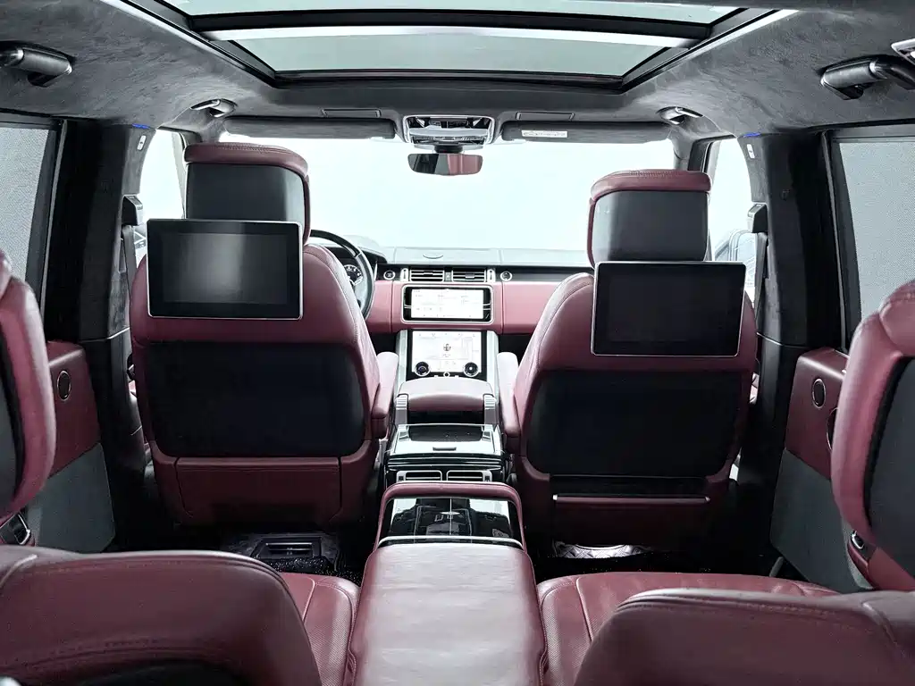Land Rover Range Rover 2022 — фото 10