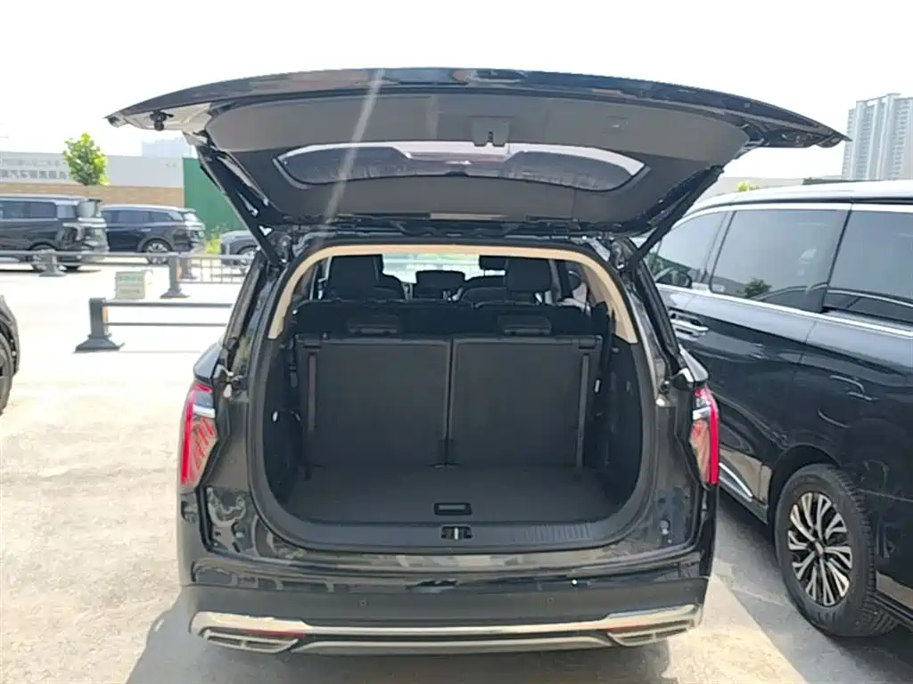 Hongqi HS7 PHEV 2024 — фото 19