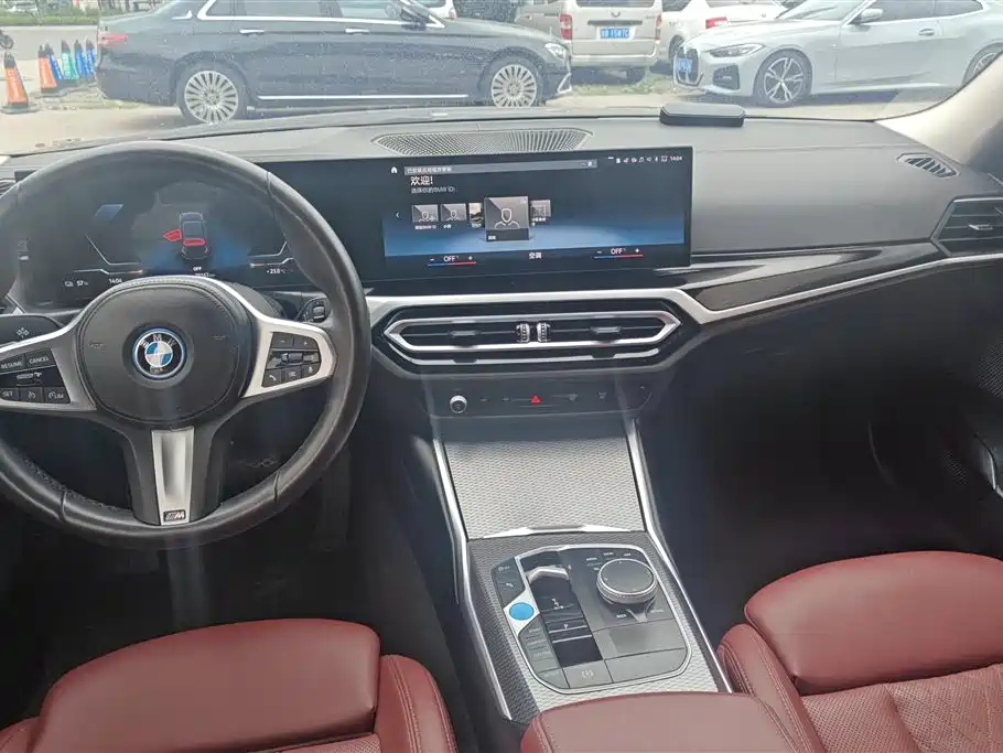 BMW i3 2023 — фото 16